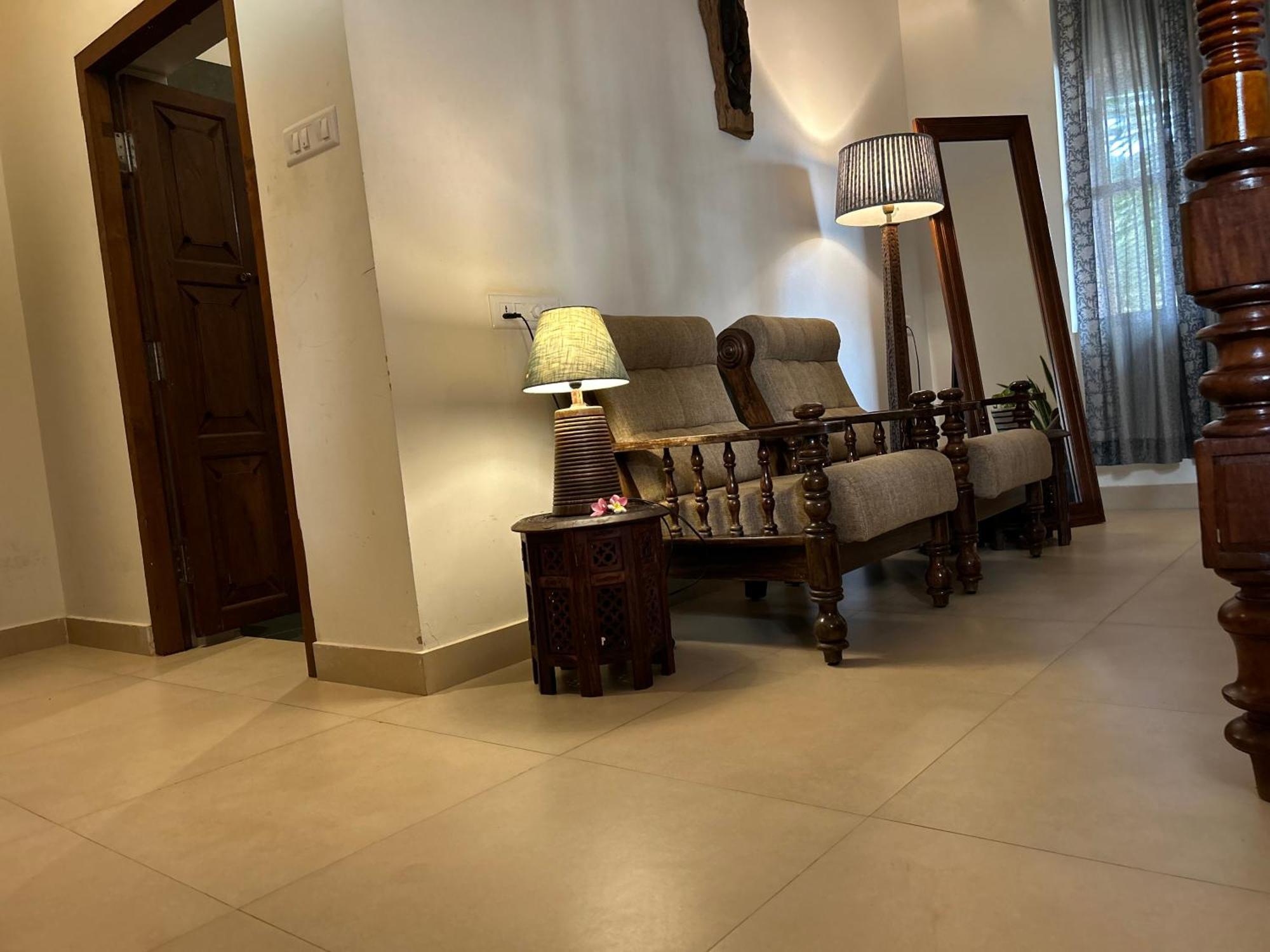 Santa Maria, Trivandrum - An Airport Boutique By The Sea Bed and Breakfast Thiruvananthapuram Esterno foto