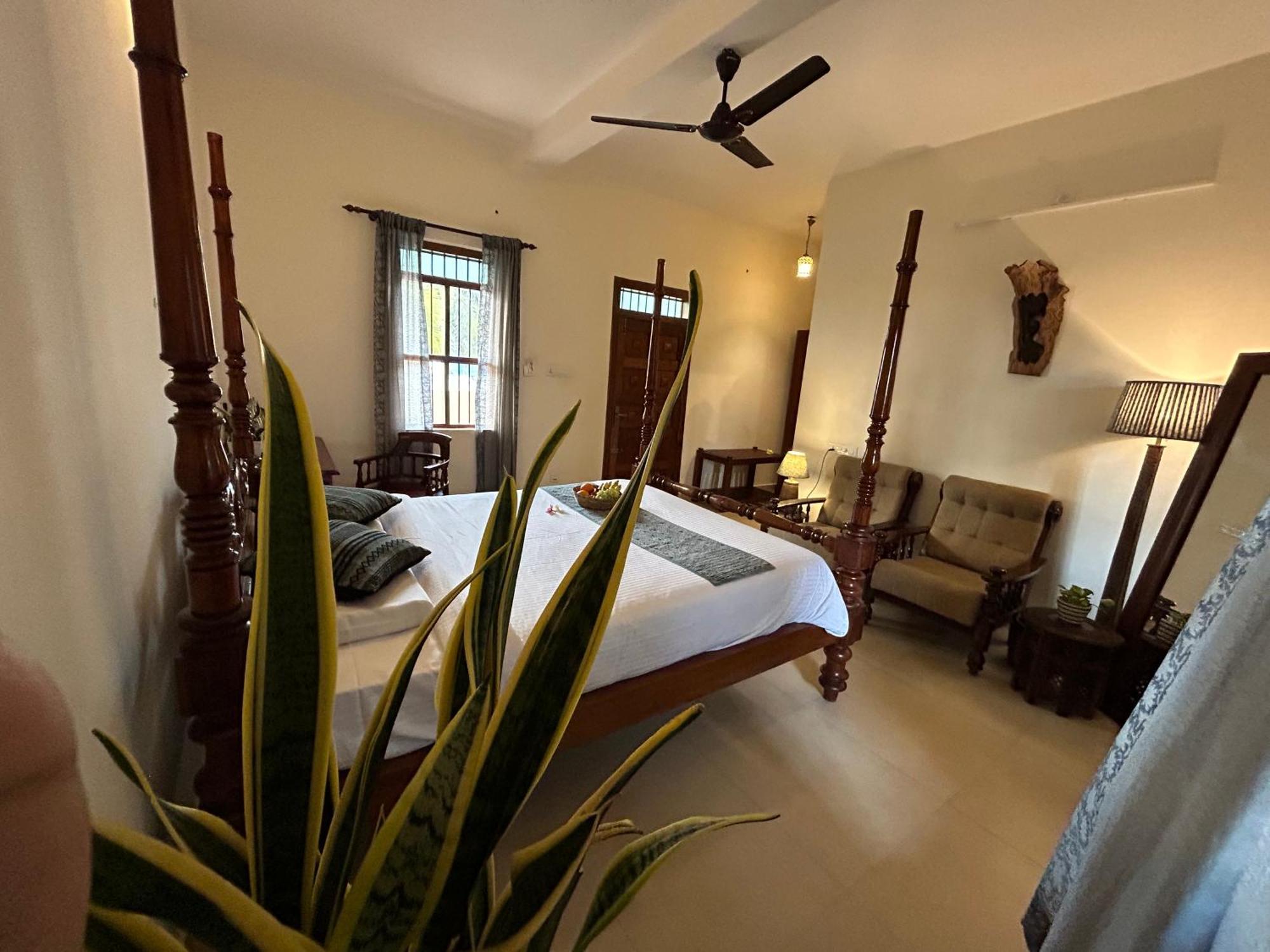 Santa Maria, Trivandrum - An Airport Boutique By The Sea Bed and Breakfast Thiruvananthapuram Esterno foto