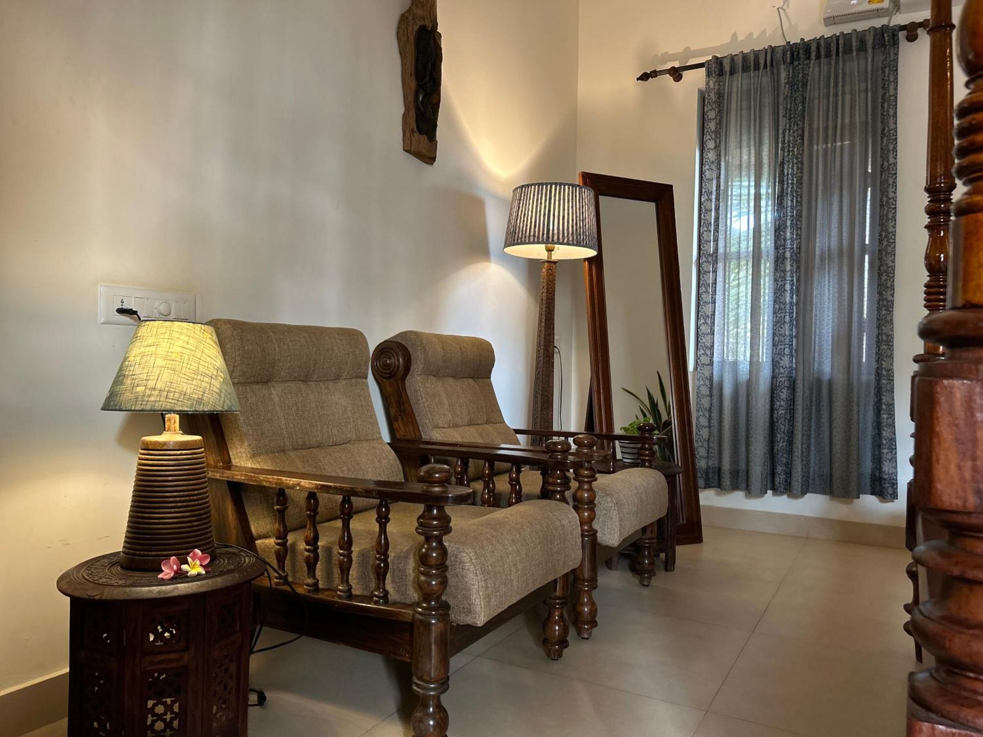 Santa Maria, Trivandrum - An Airport Boutique By The Sea Bed and Breakfast Thiruvananthapuram Esterno foto
